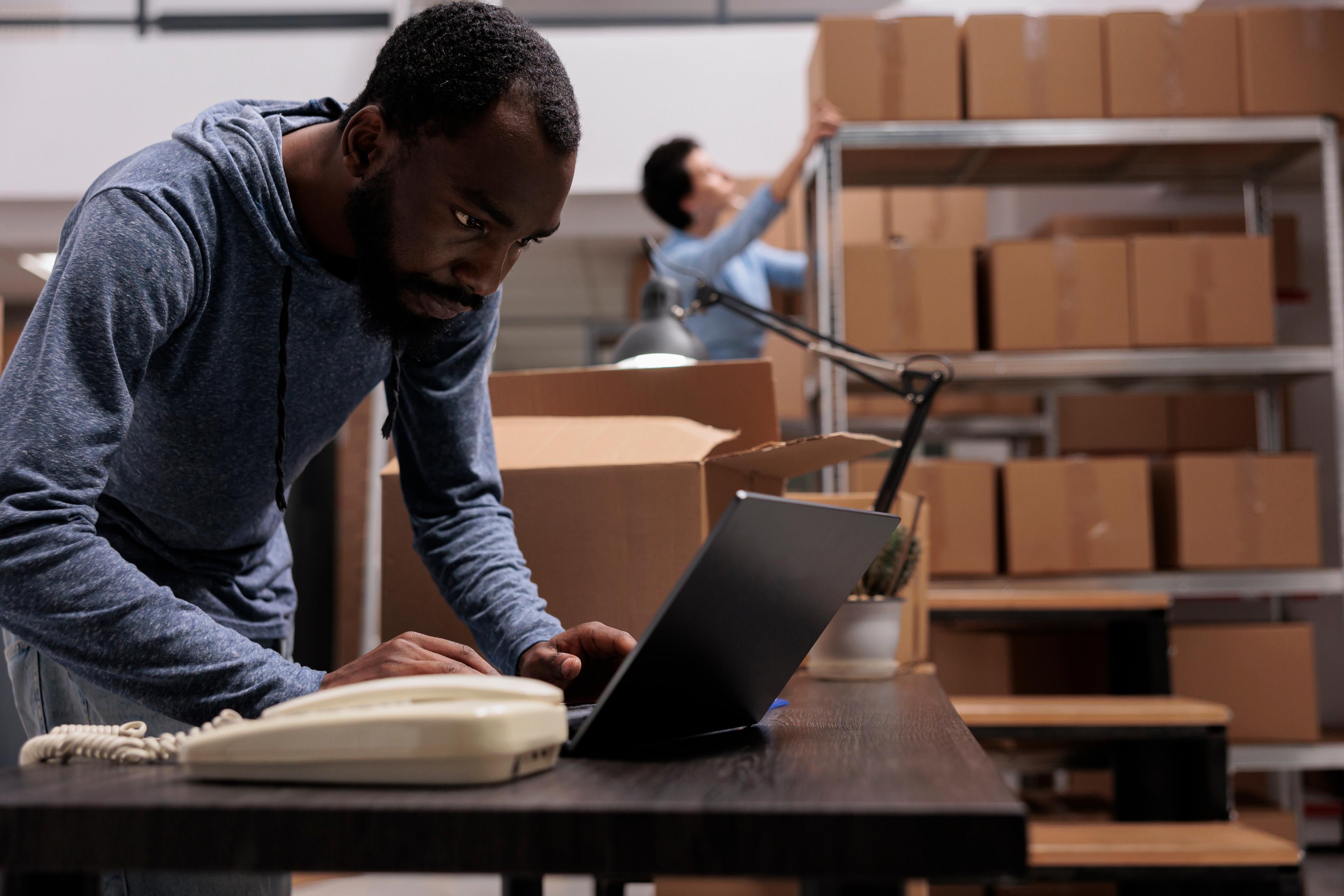 Manufacturing & Logistics